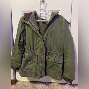 Olive green coffee shop Krita jacket!